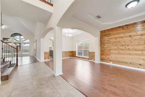 Murphy, TX 75094,623 Lone Ridge Way