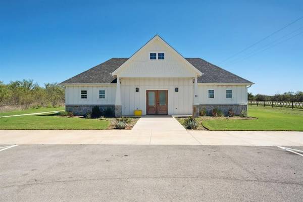 Graford, TX 76449,1106 Green Elm