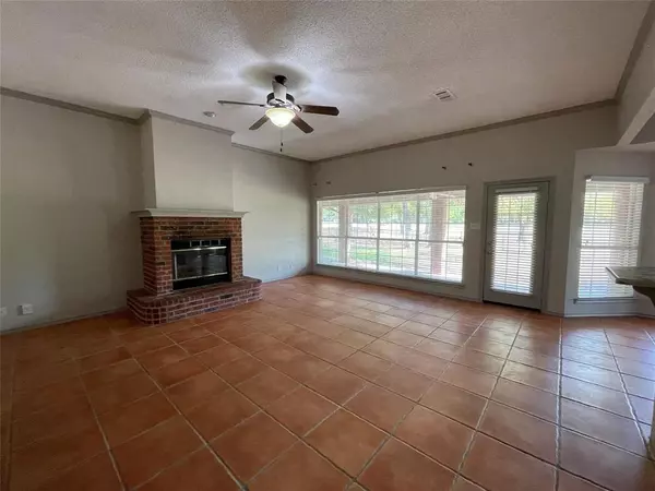 Granbury, TX 76049,8701 Bellechase Road