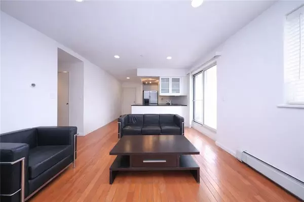 Brooklyn, NY 11232,762 41st ST #5B