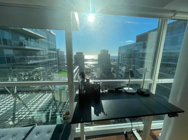 Toronto C01, ON M6K 3S1,80 Western Battery RD #2303