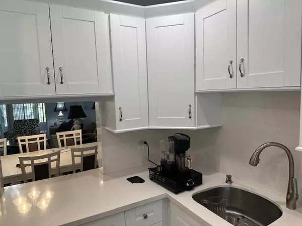 Margate, FL 33063,7410 NW 1st St #207