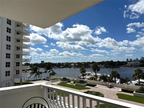 Fort Lauderdale, FL 33316,1 Las Olas Cir #307