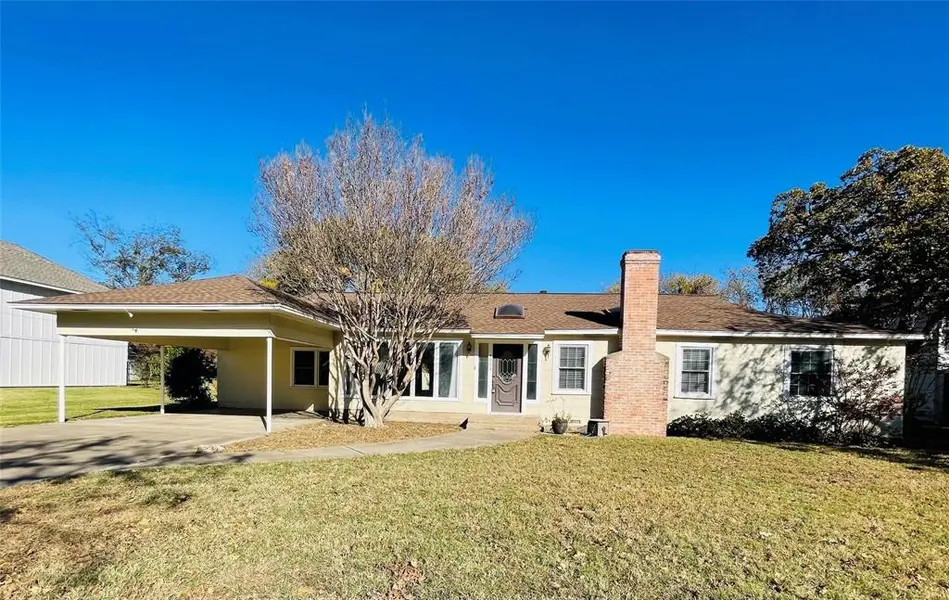 5000 Barbara Road, River Oaks, TX 76114