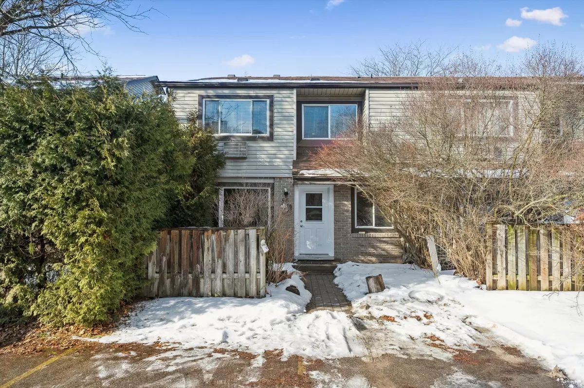Guelph, ON N1G 2Z9,56 Wilsonview AVE