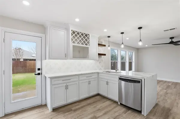 Saginaw, TX 76179,640 Fossil Wood Drive