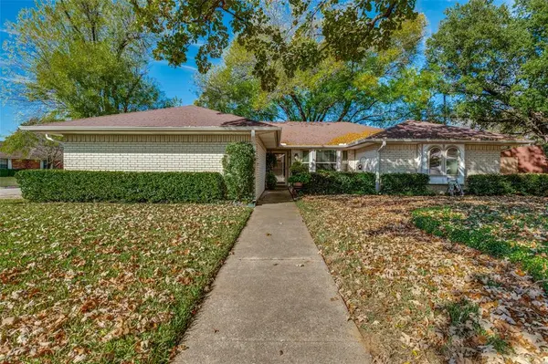 2717 Partridge Avenue, Arlington, TX 76017