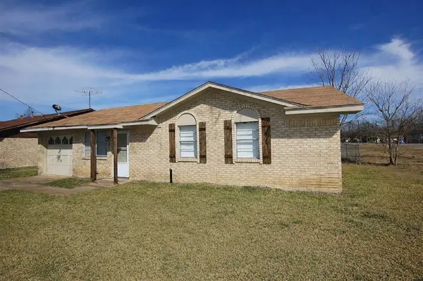 Forney, TX 75126,606 E Broad Street