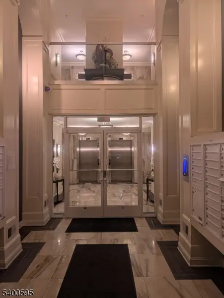 Linden City, NJ 07036,104 E Elizabeth Ave #308