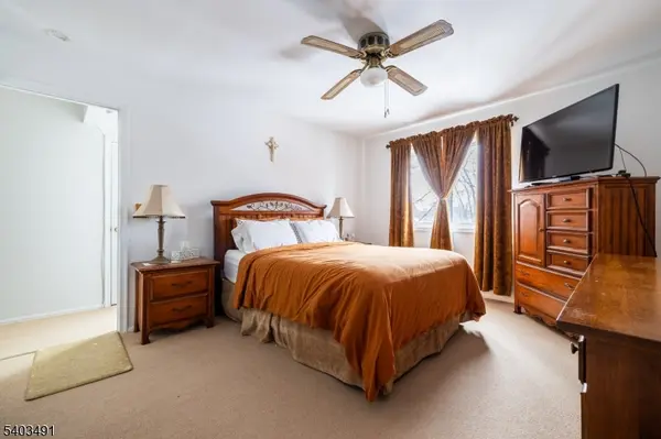 Raritan Twp., NJ 08822,101 Village Cmns