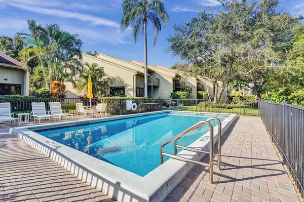 Fort Lauderdale, FL 33305,81 NE 17th Ct