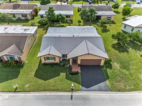 Tamarac, FL 33321,9812 NW 75th Ct