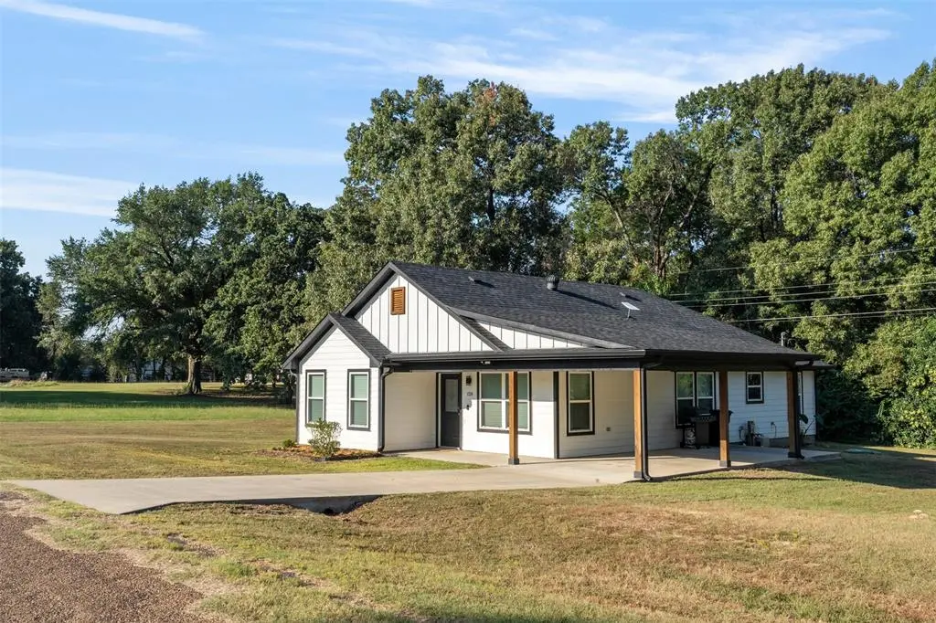 Mabank, TX 75156,128 Crestwood Drive