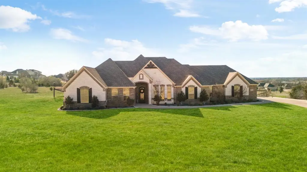 Granbury, TX 76049,209 Martin Drive