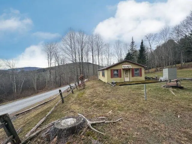 Hunter, NY 12442,49 Ryan RD