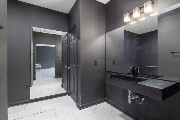 Santa Anna, TX 76878,1502 Avenue B