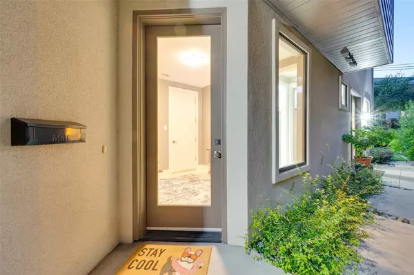 Dallas, TX 75219,3815 Throckmorton Street