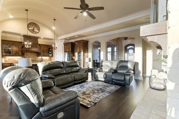 Granbury, TX 76049,209 Martin Drive