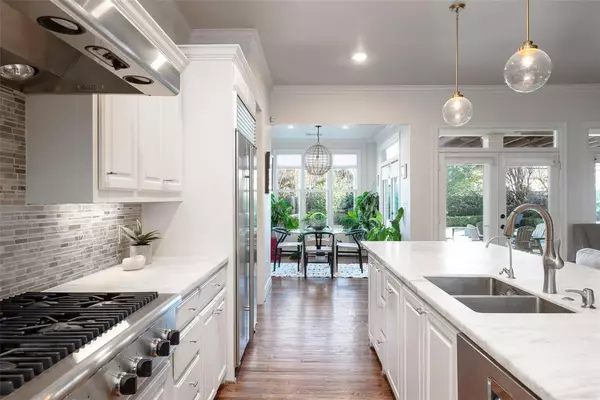 Dallas, TX 75209,4422 Pomona Road