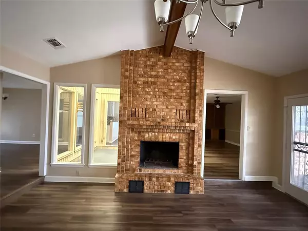 Mineral Wells, TX 76067,703 E Murco Drive