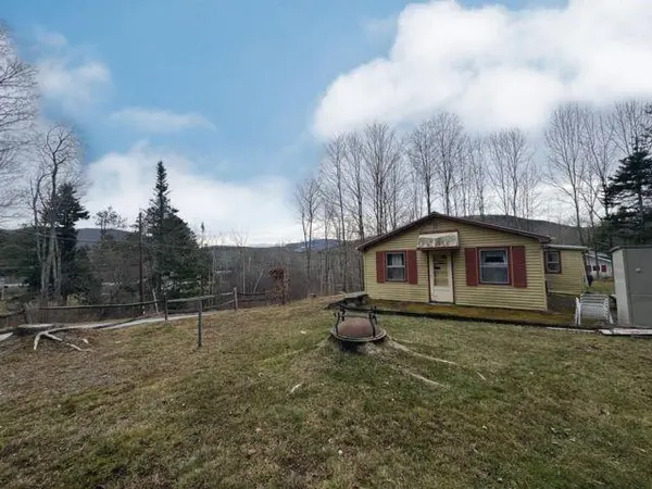 Hunter, NY 12442,49 Ryan RD