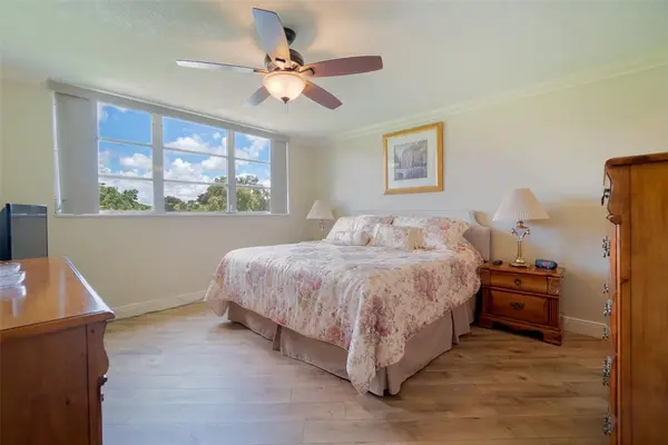 Pembroke Pines, FL 33025,820 S Hollybrook Dr #209