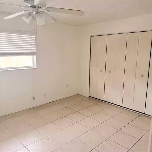 Davie, FL 33314,6518 SW 41st St