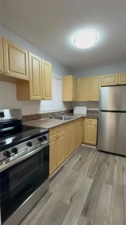 5901 NW 17th Pl #202, Sunrise, FL 33313