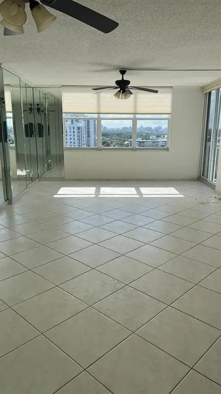 Fort Lauderdale, FL 33308,3015 N Ocean Blvd #14K