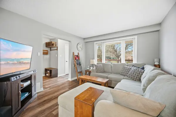 Brampton, ON L6S 2A5,64 Greenbriar RD