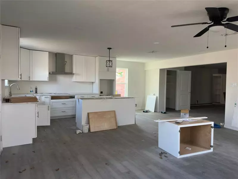 500 Forestwood Drive, Forney, TX 75126