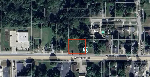 Clio, MI 48420,572 W VIENNA ST