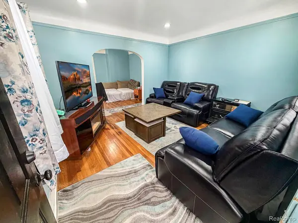 Dearborn, MI 48126,8805 Whitlock AVE