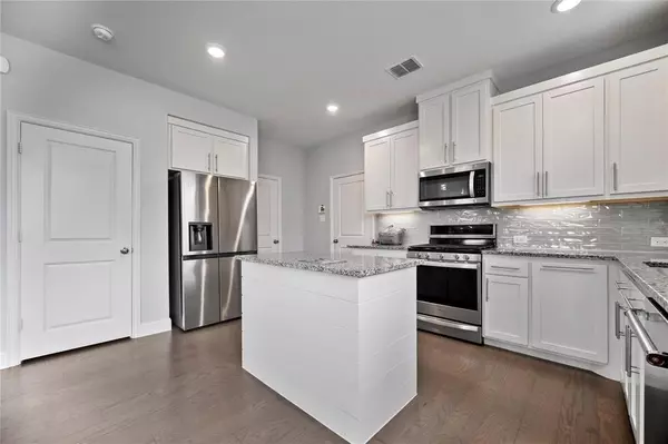 Arlington, TX 76005,4701 Smokey Quartz Lane