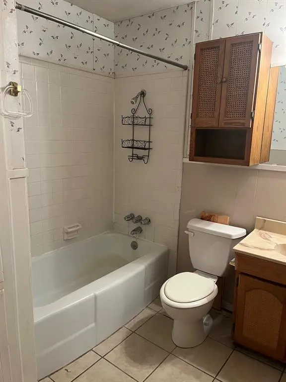 Woodway, TX 76712,524 Brookwood Drive