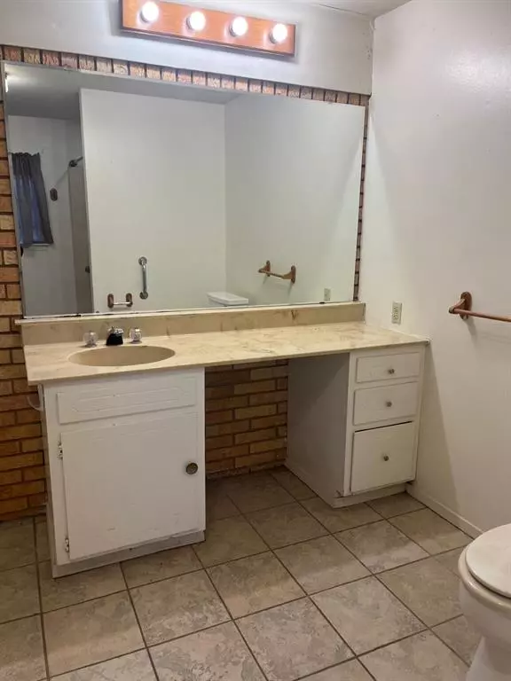 Woodway, TX 76712,524 Brookwood Drive