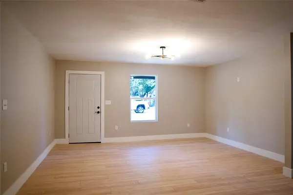 Dallas, TX 75216,2148 Kathleen Avenue