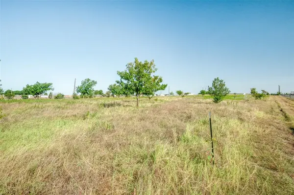 Sanger, TX 76266,TR 28 5.0 ACRES Lois Road W