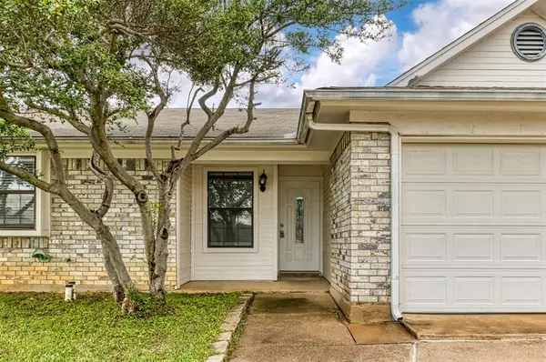 Watauga, TX 76148,6433 Westridge Drive