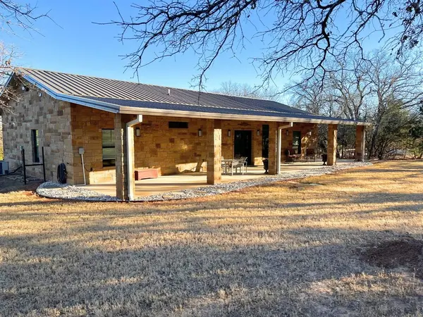 6601 Rash Court, Granbury, TX 76049