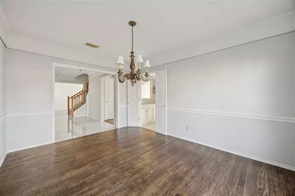 Hurst, TX 76054,709 Bridget Way