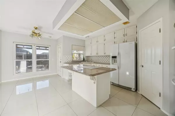 Hurst, TX 76054,709 Bridget Way