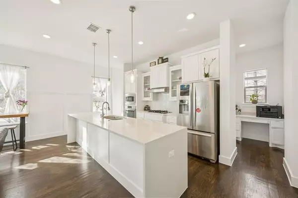 Dallas, TX 75204,3002 Zenia Drive