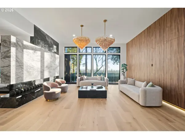 Camas, WA 98607,530 NE PROVINCE DR