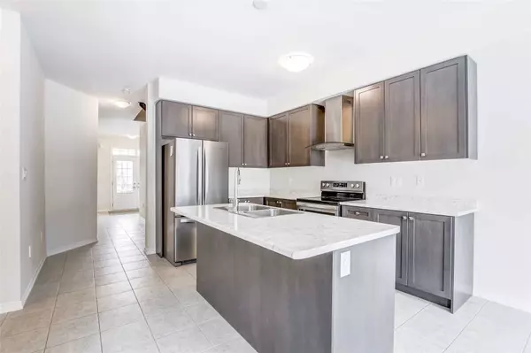 Thorold, ON L3B 0G8,14 VAUGHN DR