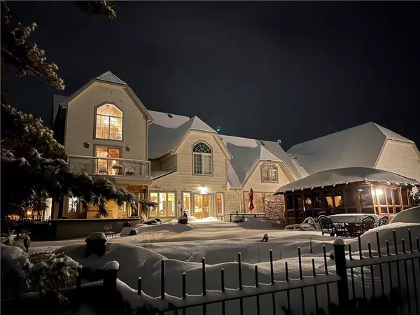 Hamilton, ON L0R 2A6,1166 Westbrook RD