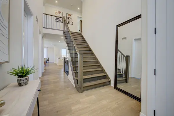 6 Gore Estate CT, North Dumfries, ON N0B 1E0