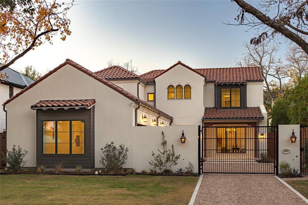 4509 Pomona, Dallas, TX 75209
