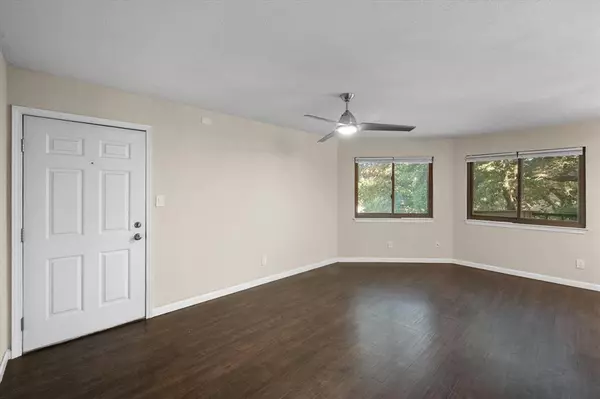 Arlington, TX 76006,2311 Basil Drive #C306