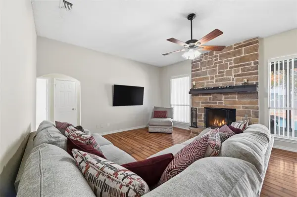 Waxahachie, TX 75165,517 Hiwasee Road